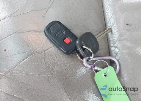 2002 Toyota Camry Xle from USA, damaged, VIN 4T1BE32K92U618452